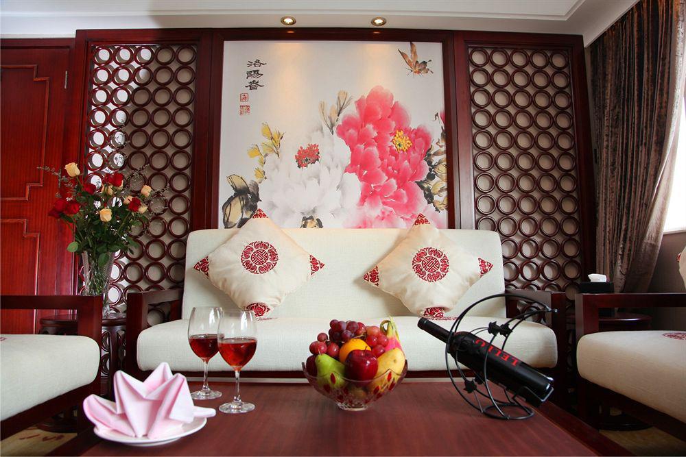 Hotel Beverly Plaza Macau Buitenkant foto